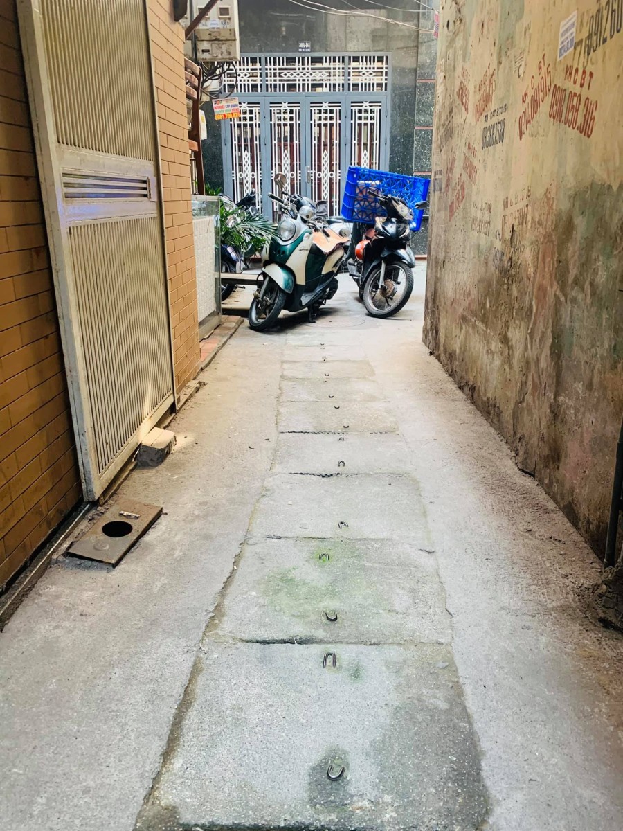 Bán nhà chỉ nhỉnh 1 tỷ có hộ khẩu Hai Bà Trưng, gần phố Cổ nhà nhỏ xinh, đúc 5 tầng kiên cố