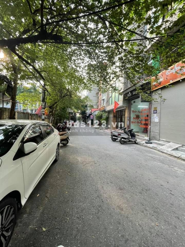 Đát vàng trung tâm Quận Cầu Giấy, 3 ô tô tránh nhau, kinh doanh đỉnh thông tứ phía