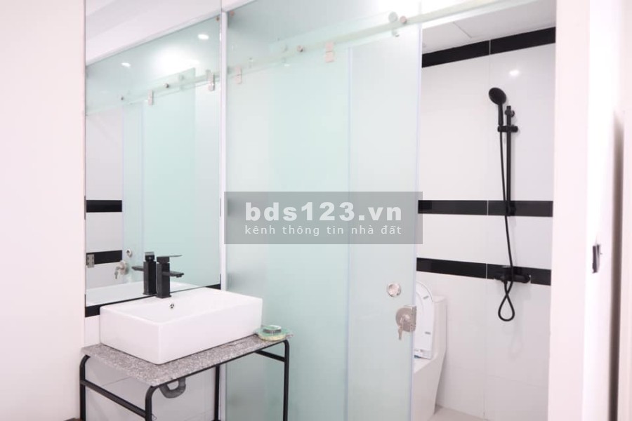 Hạ chào chung cư mini Nhân Chính giá chỉ 16.5 tỷ, thang máy, dòng tiền 10%/năm, lh 0926891993