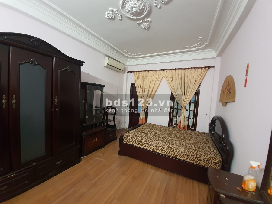 Bán nhà Hoà Bình 7, Minh Khai đẹp long lanh, gần ô tô diện tích 30m2, giá chỉ hơn 2 tỷ