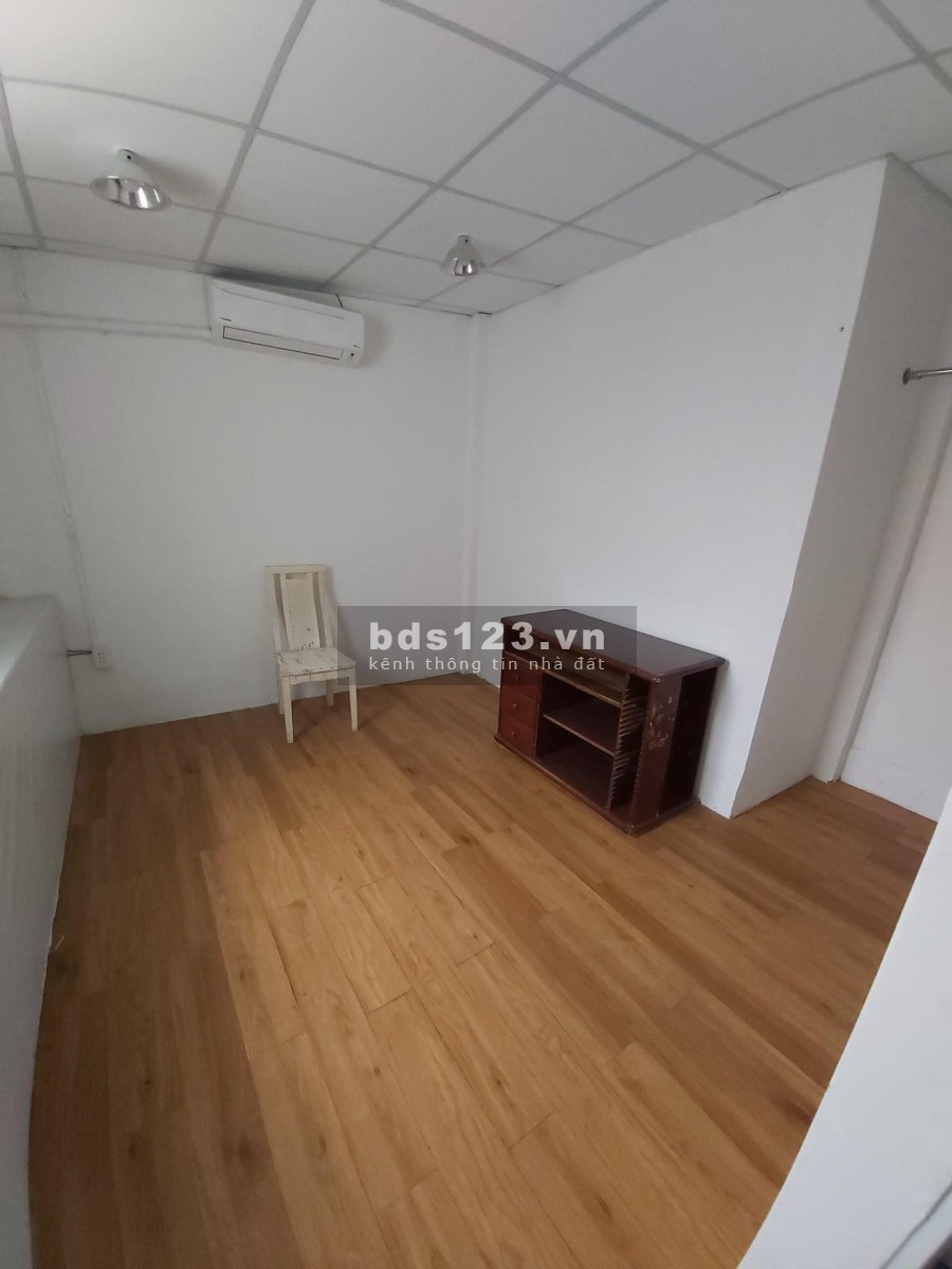 Cần tiền bán nhà đường Hòa Hảo, Quận 10, đang cho thuê 12 triệu/tháng giá bán chỉ 5 tỷ