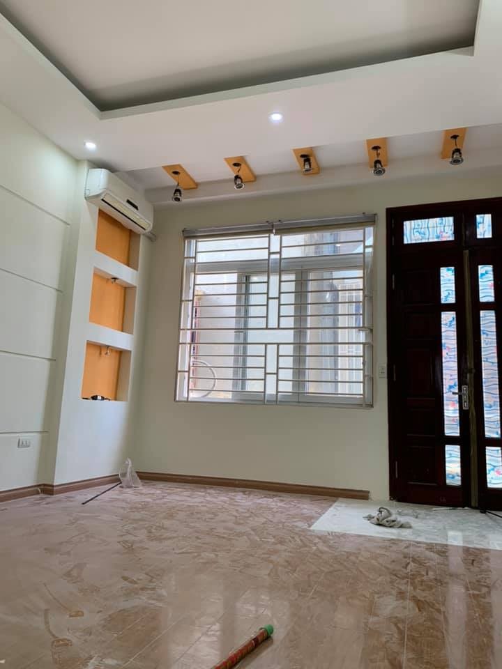 Bán nhà Hoàng Ngân 55m2 đẹp long lanh, ngõ thông kinh doanh, 2 thoáng trước sau giá 7.15 Tỷ