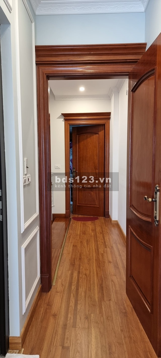 Bán nhà hàng xóm Timescity - Khu phân lô, đường oto tránh khu dân trí cao lh 0973357014