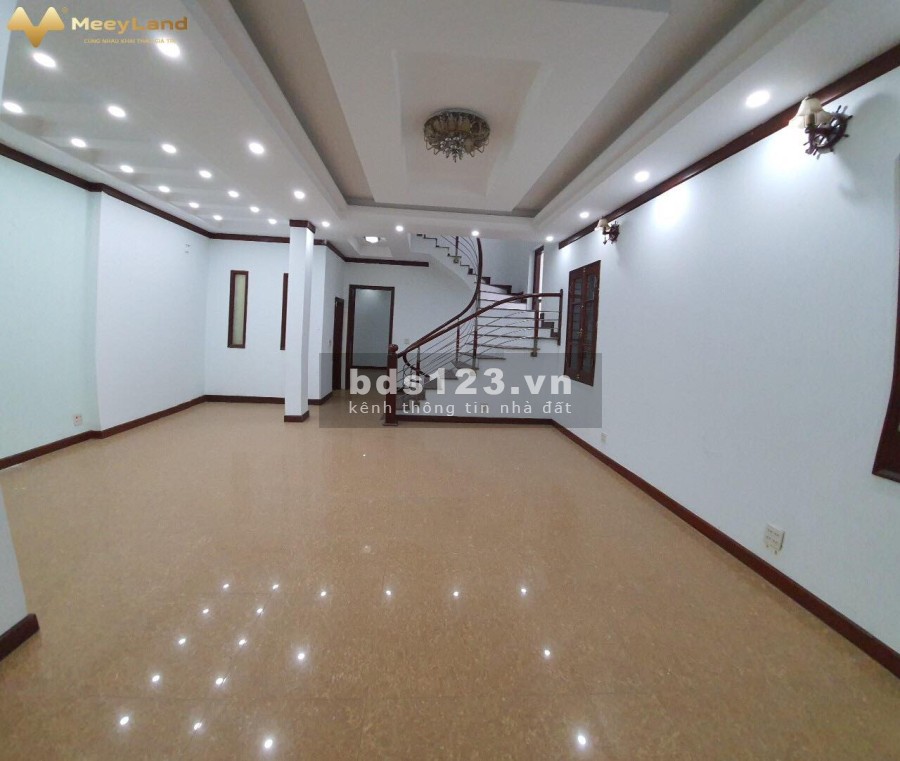 Khu biệt thự kinh doanh xã An Khánh lô góc kinh doanh siêu đỉnh diện tích 135m2, 4 tầng