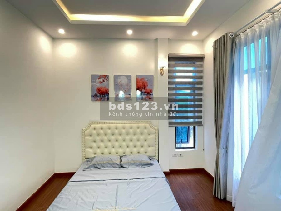 Nhà 2 mặt thoáng diện tích 34m2 4 tầng ngõ 139 Nguyễn Ngọc Vũ, chỉ 4.35 tỷ. LH 0392969999