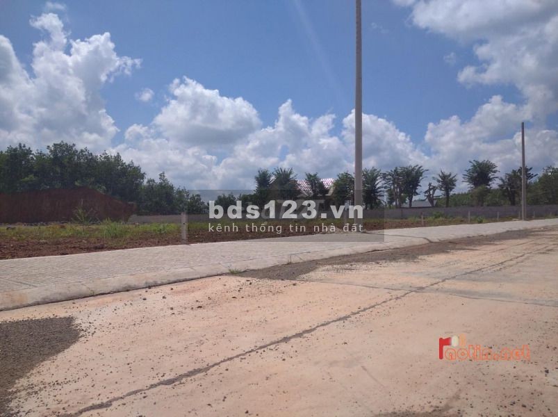 Cần bán gấp đất đường tuyến số 4 Becamex Đồng Phú, công chứng ngay trong ngày