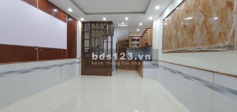 Bán Nhà 4 Tầng 4 Ngủ Phố Quang Tiến, Đại Mỗ, Ô tô đỗ cửa giá 3 tỷ 3
