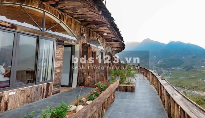 Bán homestay mặt TL 152 view thung lũng Mường Hoa giá cắt lỗ