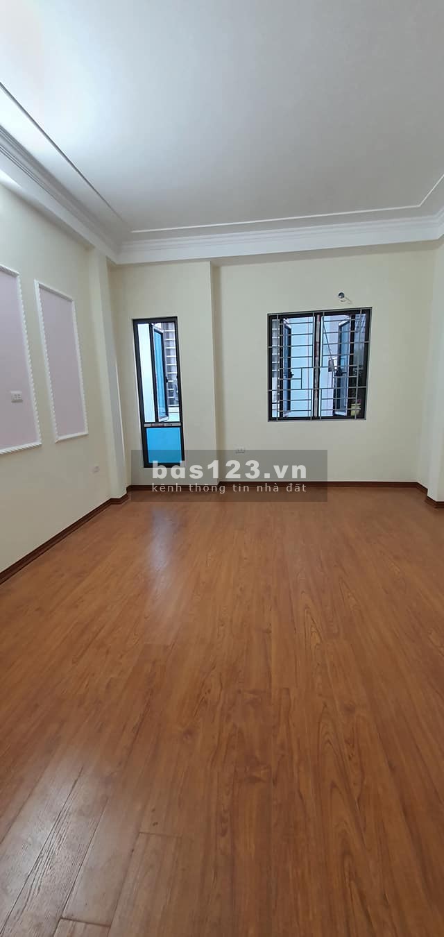 Bán Nhà 4 Tầng 4 Ngủ Phố Quang Tiến, Đại Mỗ, Ô tô đỗ cửa giá 3 tỷ 3
