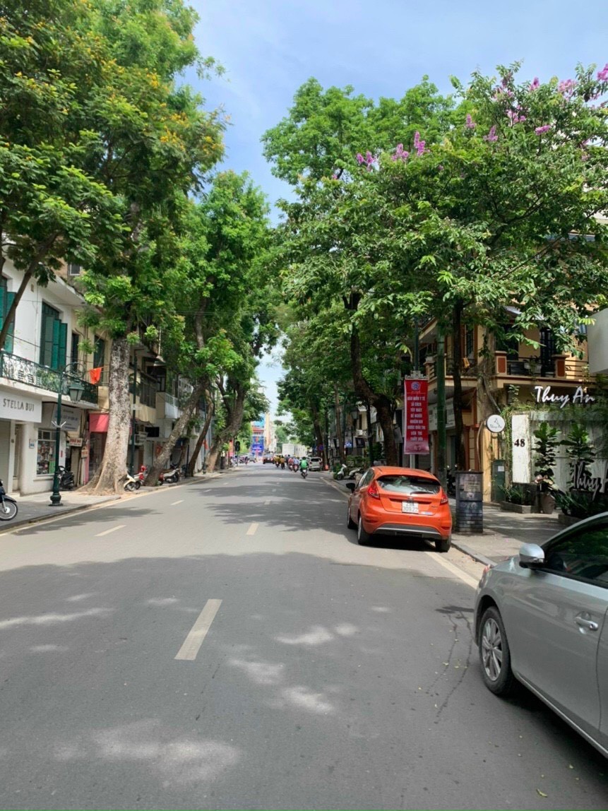 Bán Nhà Đẹp Giá Rẻ Trung Tâm Quận Hoàng Mai Hồ Đền Lừ 8 tầng máy in tiền khủng sổ đỏ sẵn