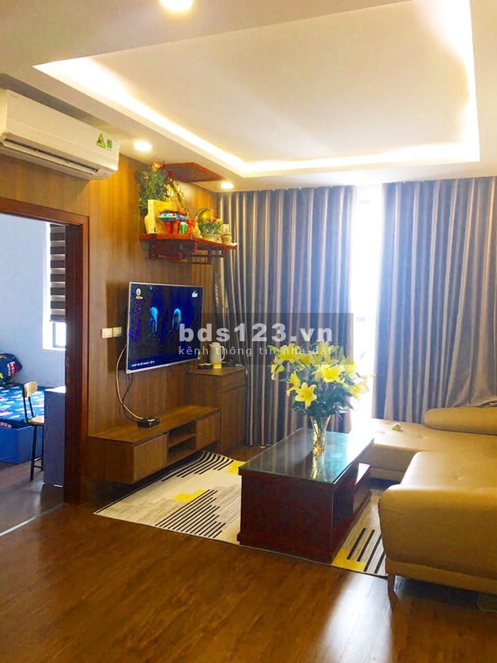 Cho thuê chung cư trục đường Giải phóng Đại từ Trương Định đầy đủ nội thất, vào ở ngay