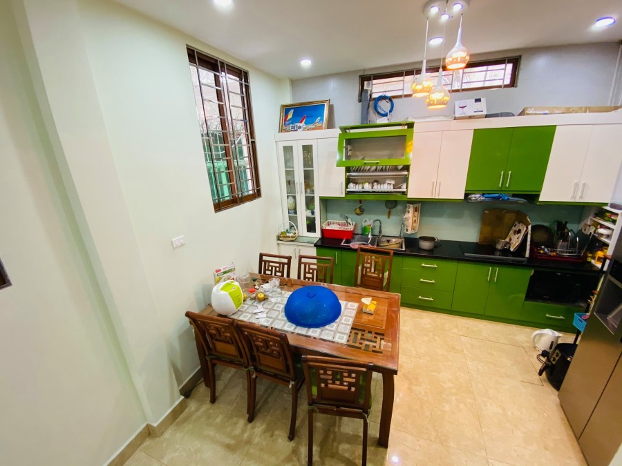 Lô góc, ô tô kinh doanh, Khương Trung, Quận Thanh Xuân, dt 42m2, 4 tầng, giá 5.2 tỷ, lh 0362702666