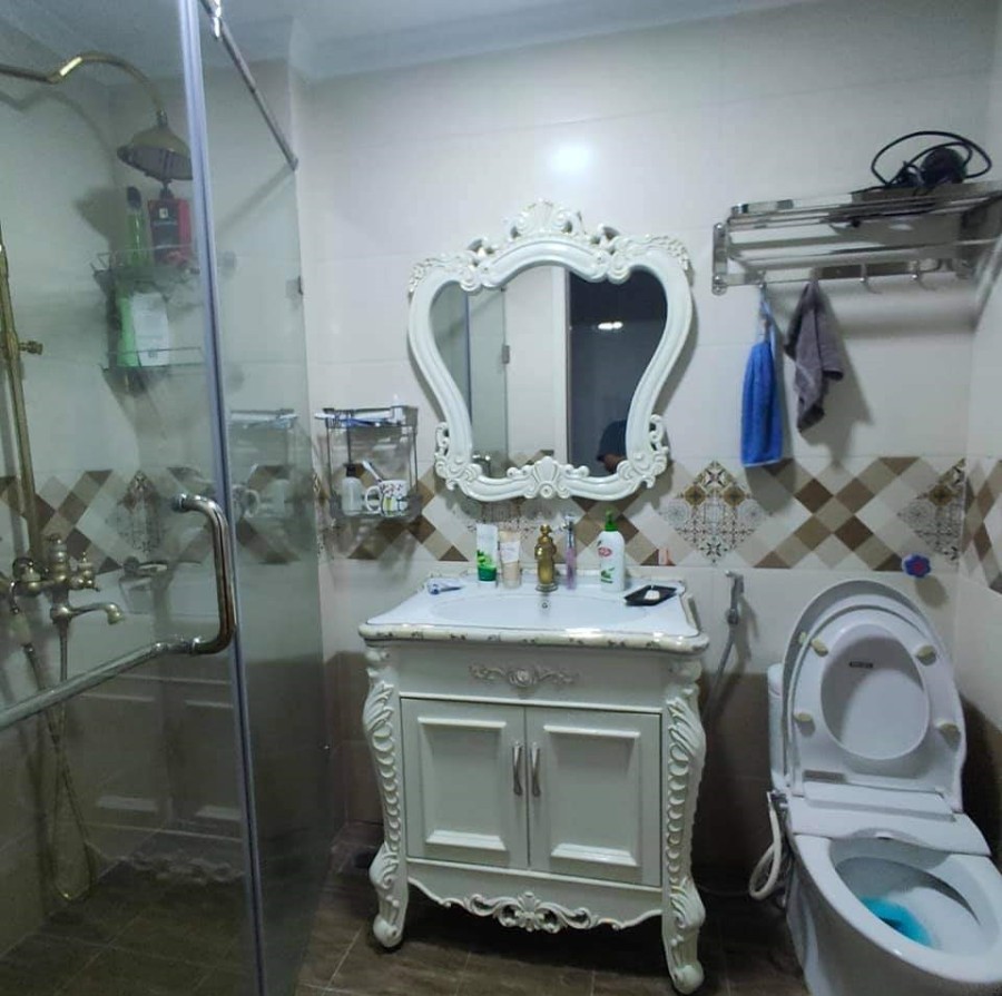 Mặt Vạn Bảo, mặt tiền 9m, diện tích sử dụng 72m2, 8 tầng, giá nhỉnh 34 tỷ, ở và kinh doanh