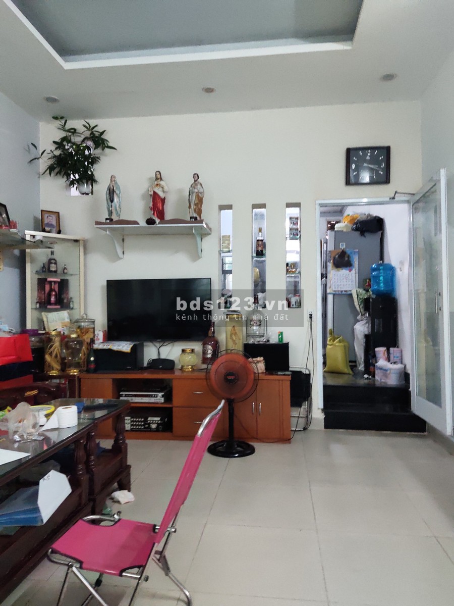 Bán Gấp, nhà 3 lầu, Lê Hồng Phong, Quận 5, diện tích sử dụng 30m2, giá bán 3 tỷ 6, lhcc