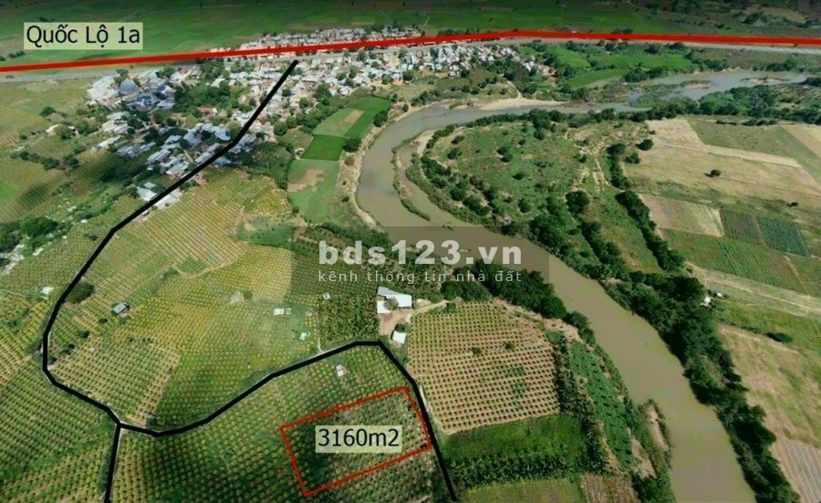 Cần chuyển nhượng lô đất view sông Luỹ, vị trí đắc địa, sổ đỏ có sẵn, công chứng sang tên ngay
