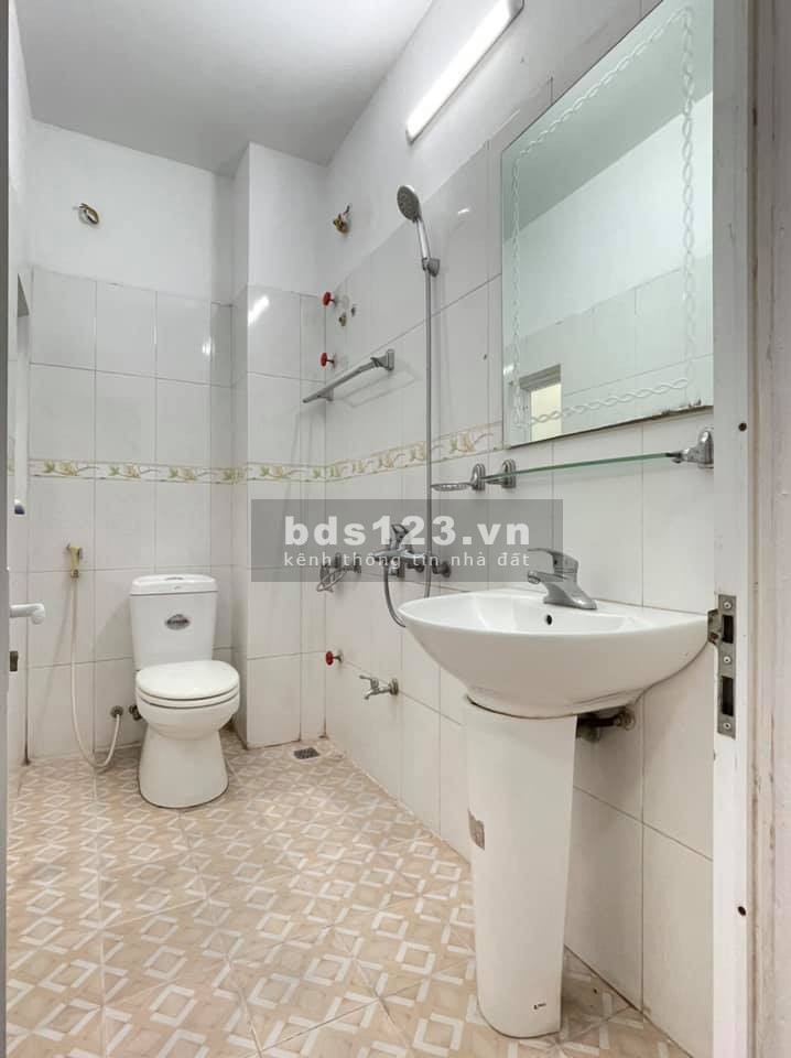 Hiếm! Lô Góc 3 Thoáng- Full Nội Thất- 31m2 Ở Ngay