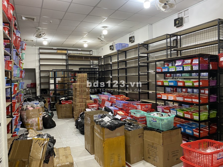 Mặt bằng diện tích sử dụng 135m2, Hoàng diệu 2, Thủ Đức( Như hình 100%) lh 0936683112