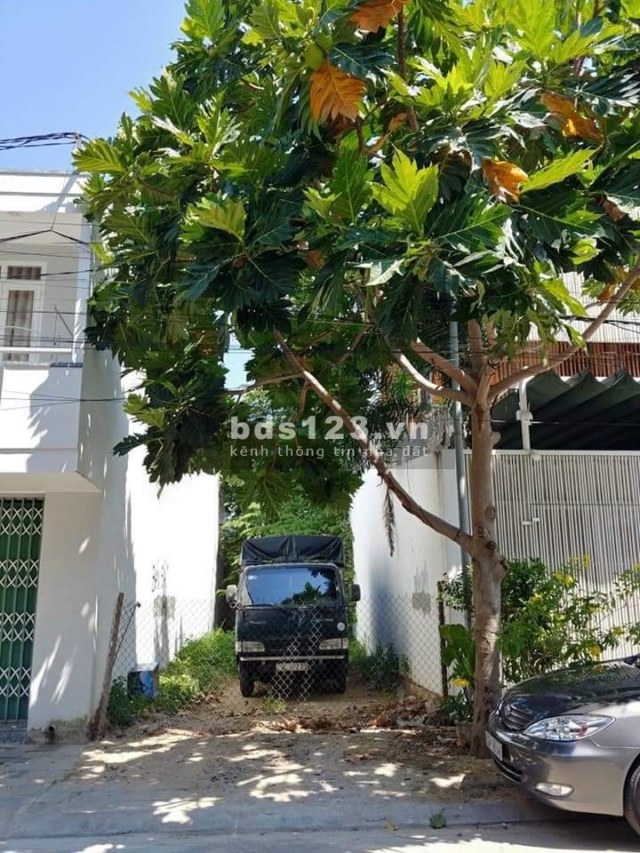 Bán đất mặt tiền B1, nằm gần VCN Phước Hải, Nha Trang giá bán 3.75 tỷ, sổ sẵn chính chủ