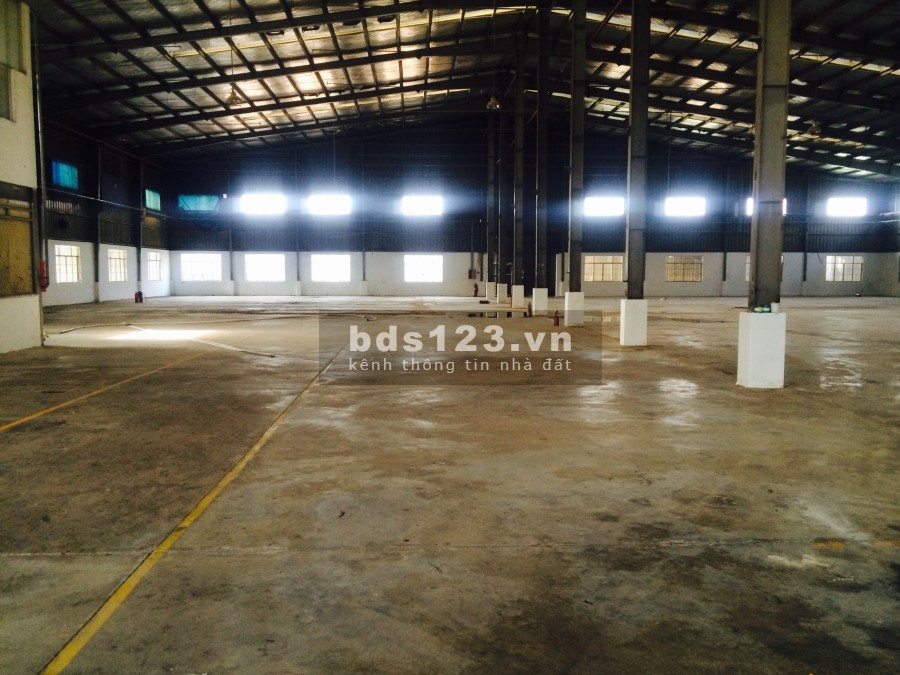 Cho thuê nhà xưởng đường nguyễn anh thủ, quận 12 dt: 2500m2 giá 150 triêu/tháng