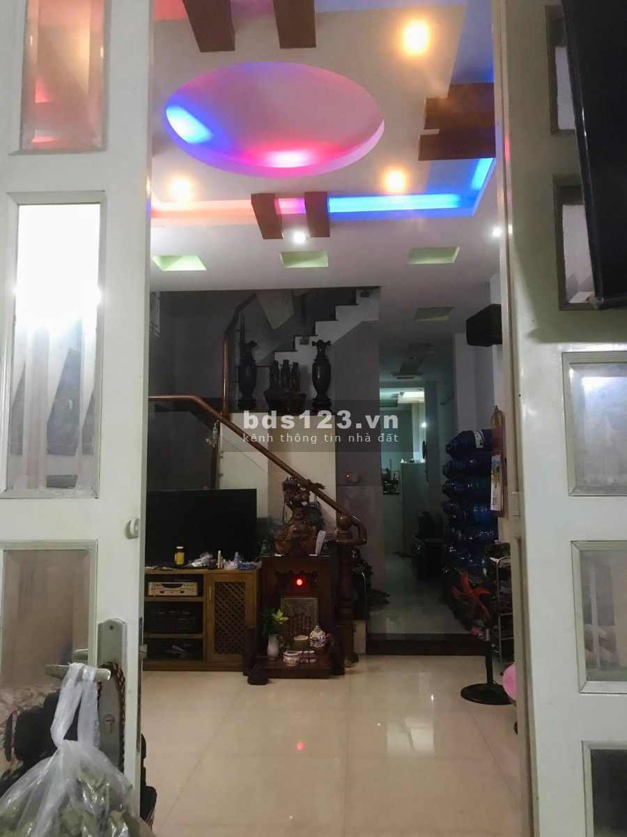 Bán nhà hẻm xe hơi Thoại Ngọc Hầu, Tân Phú giá 8.5 tỷ có vỉa hè rộng giá thoả thuận chính chủ