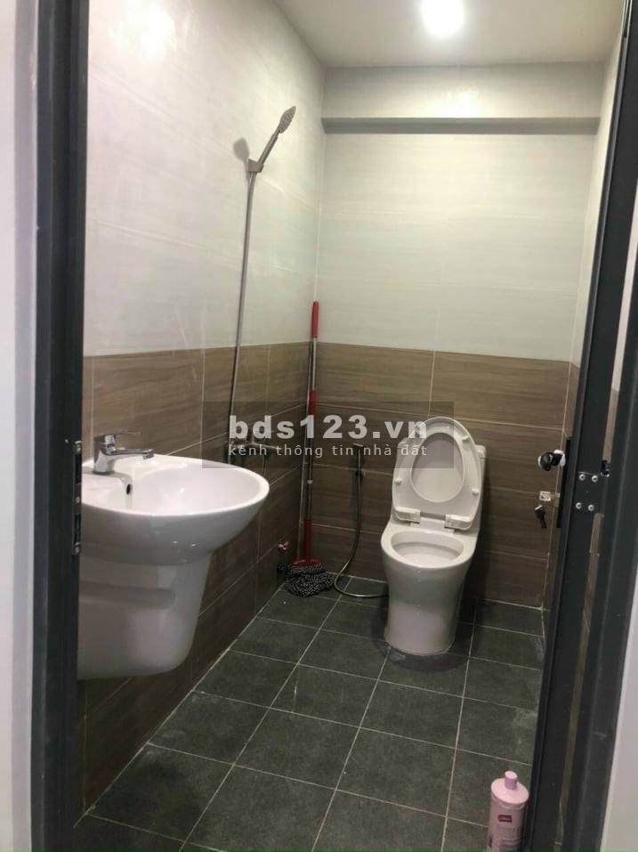 Bán gấp nhà hẻm xe hơi Cách Mạng Tháng Tám, Quận Tân Bình, 2 tầng, dt 4.1 x 13, giá 8.85 tỷ