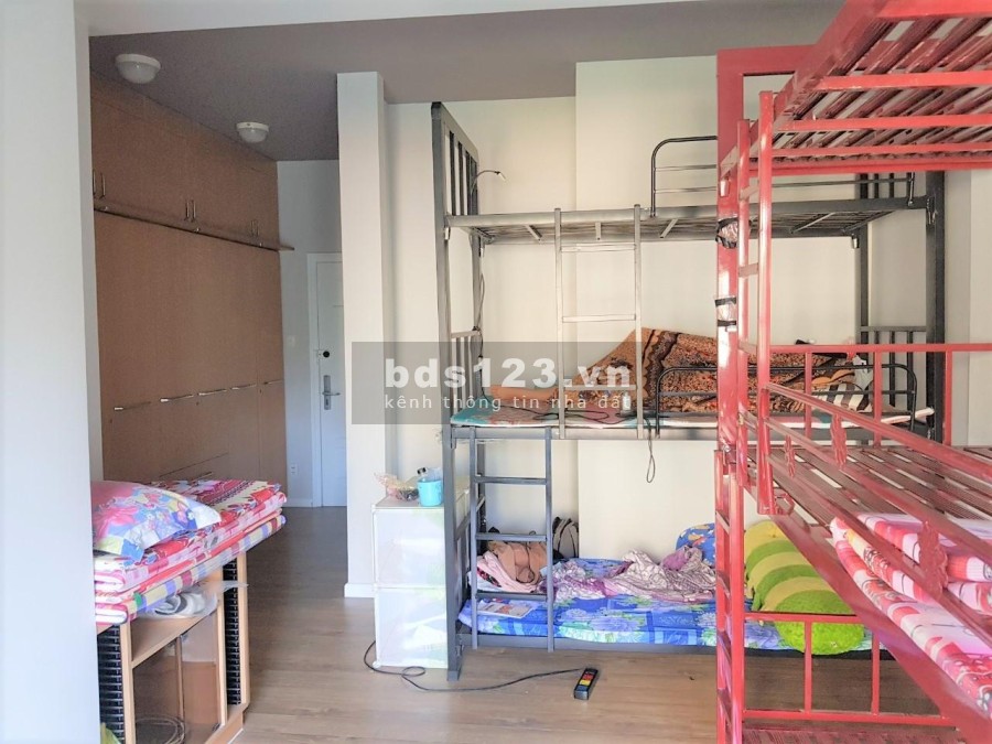 Phòng 3.5 triệu, diện tích 16m2, ở được 4 - 6 người phòng rộng thông thoáng, khu an ninh