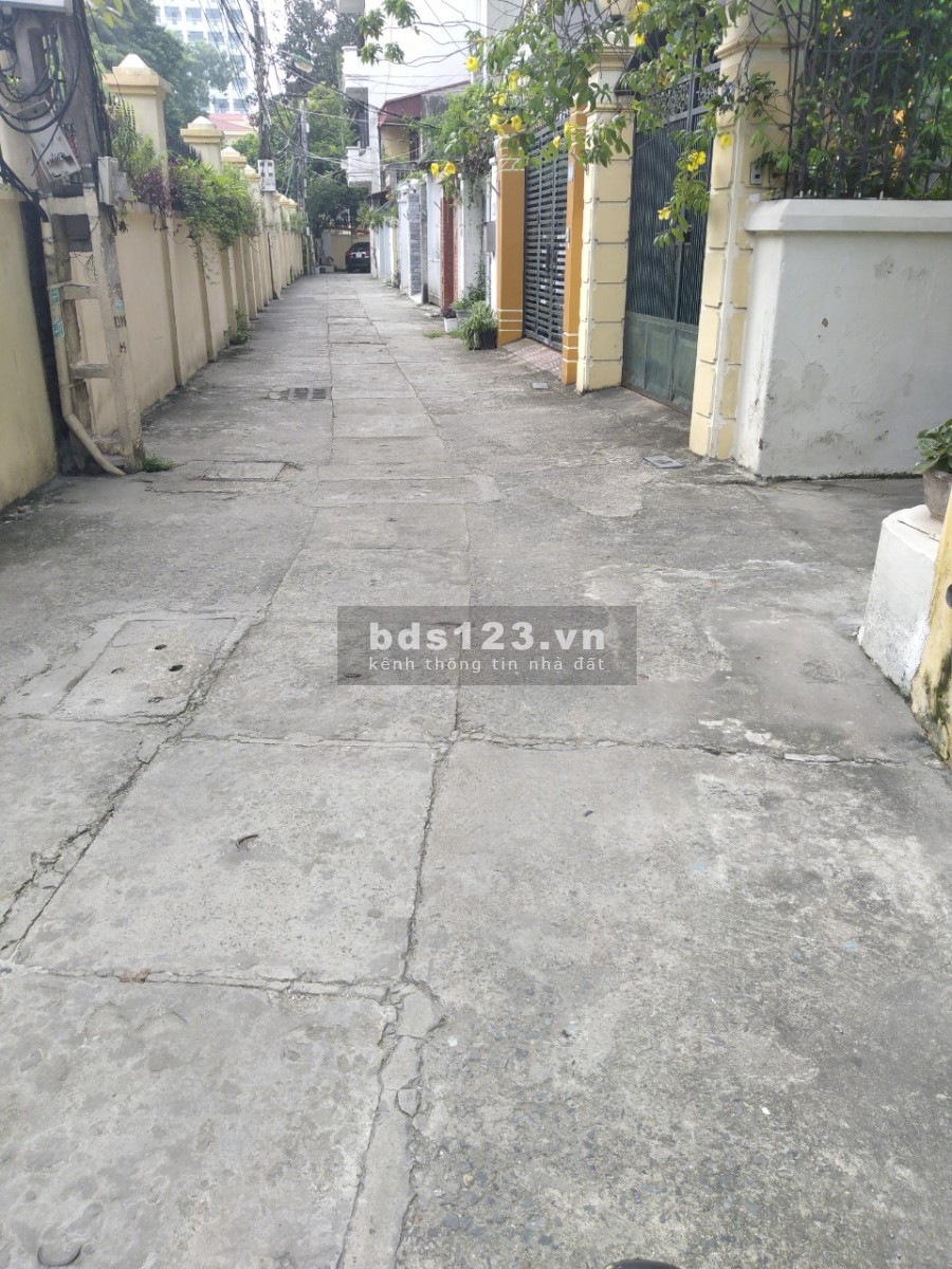 Bán nhà, Trần Thái Tông, 47m, lô góc, 7 chỗ vào nhà giá bán chỉ 6.25 tỷ sổ đỏ sẵn sàng giao nhanh