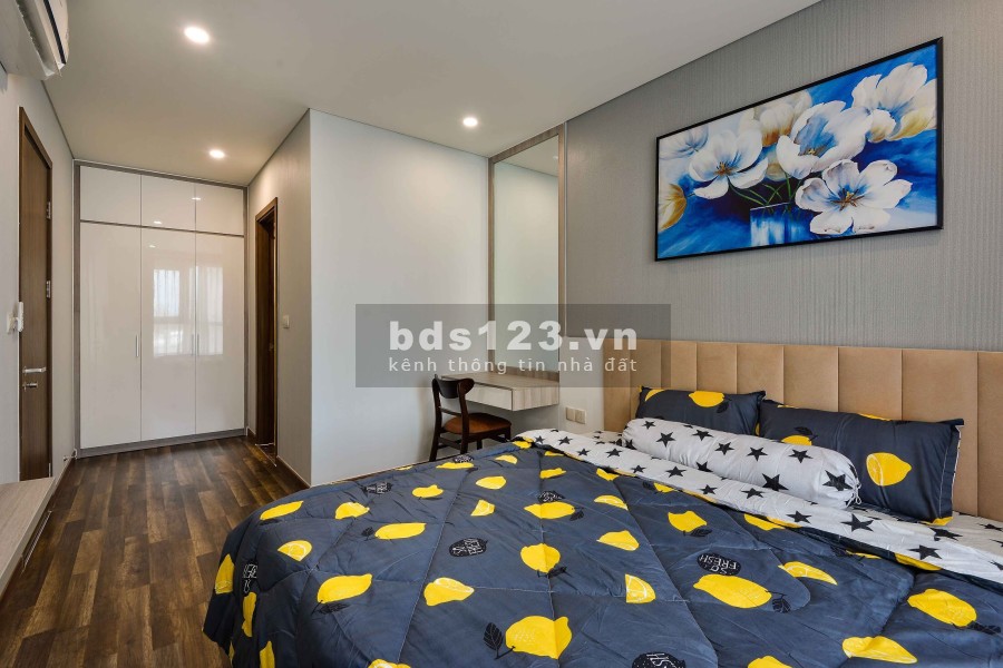 Cần Cho Thuê gấp Căn 2 pn dtsd 86m2 full Nội thất giá chỉ 18 triệu/tháng Bao PQL, có suất ô tô