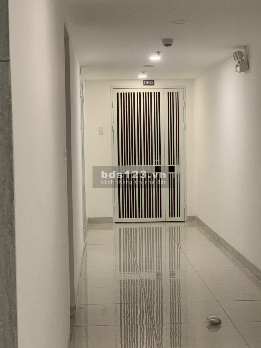 Chính chủ cho thuê CHCC Center Point 110 Cầu Giấy, 3pn full đồ, nhà mới 13tr/1 tháng LH: 0903296691
