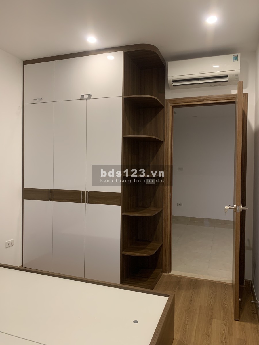 Chính chủ cho thuê CHCC Center Point 110 Cầu Giấy, 3pn full đồ, nhà mới 13tr/1 tháng LH: 0903296691