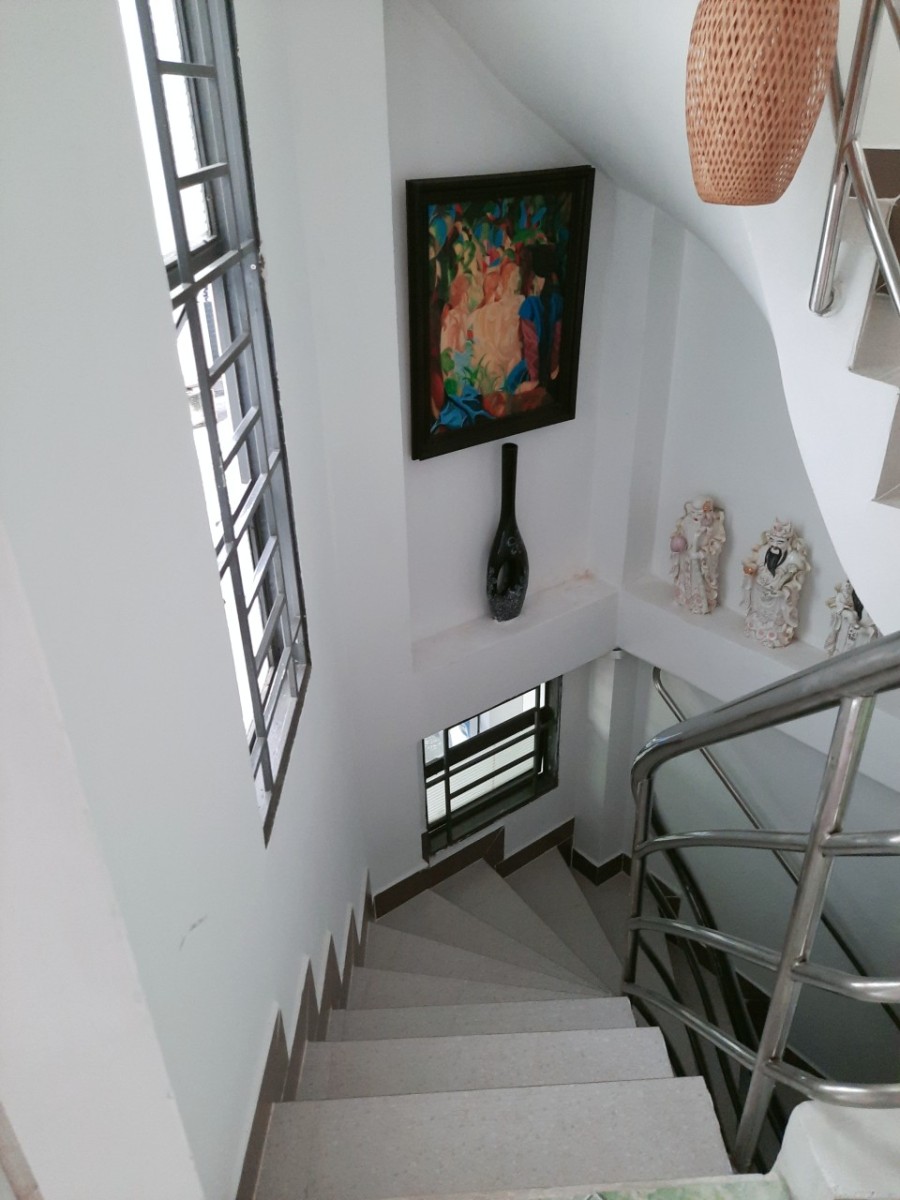 Chính chủ bán nhà đẹp nguyên căn giá rẻ tại phường 7, Quận Phú Nhuận, pháp lý đầy đủ