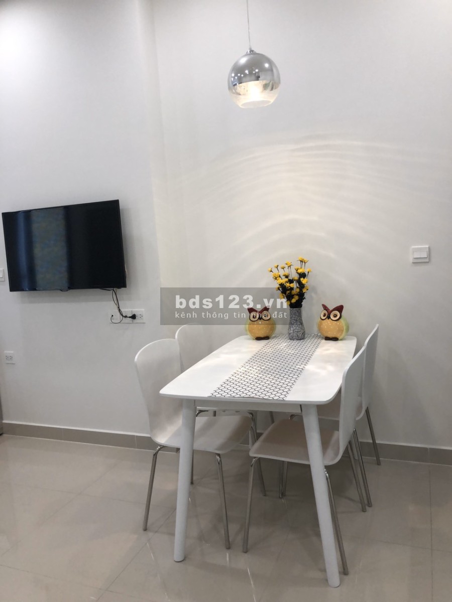 Cho thuê city view giá rẻ mùa dịch 8 triệu/tháng liên hệ 0909252232 tầng cao, view bao đẹp