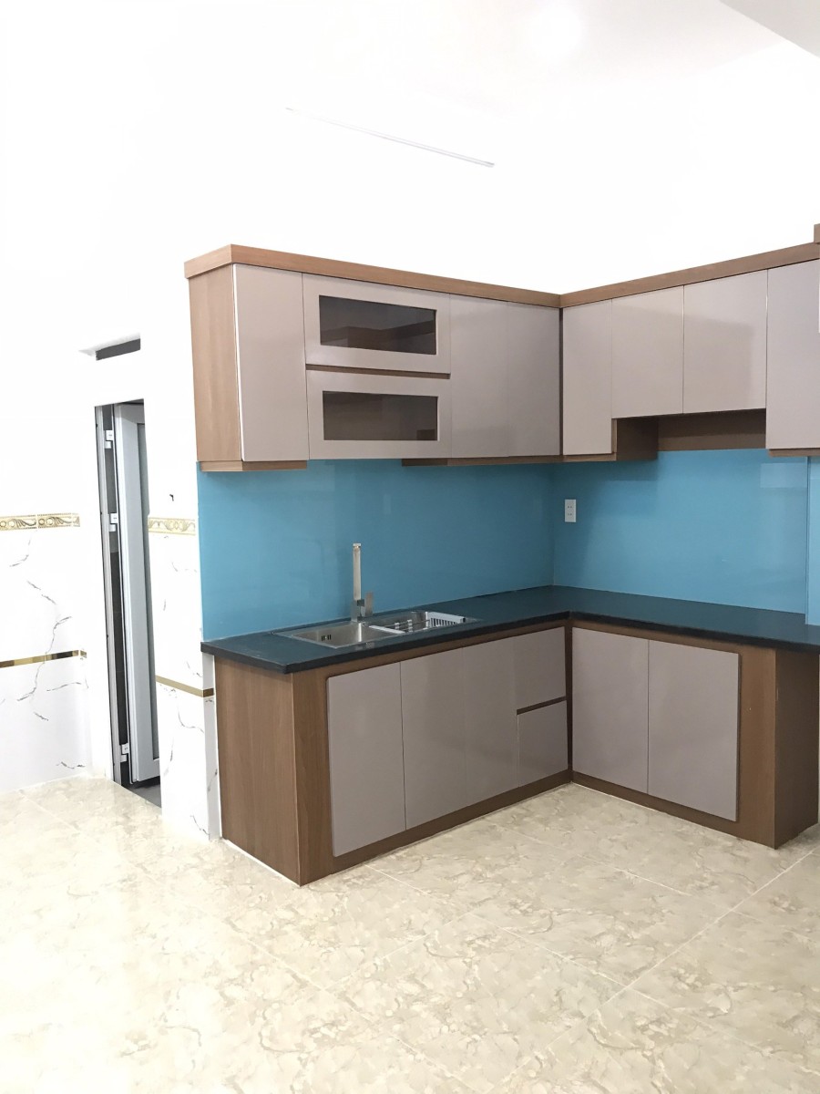 Nhà mới, vị trí đẹp, hẻm xe hơi Âu Dương Lân Phường 3 Quận 8 liên hệ 0934643031