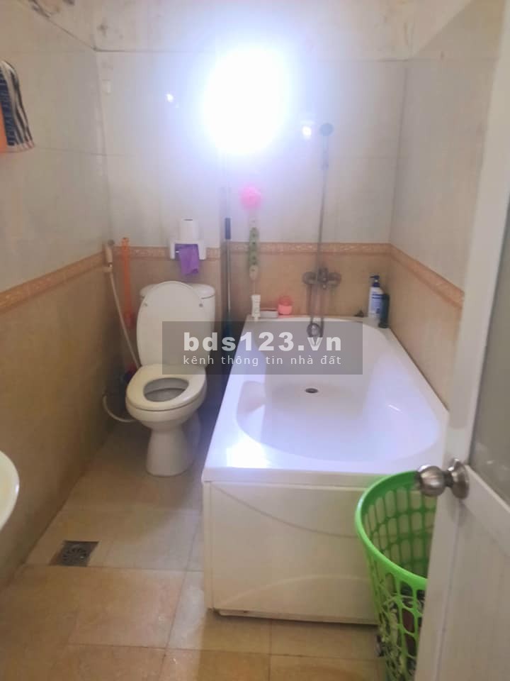 Bán nhà đẹp khu phân lô tập thể Xuân Đỉnh - Phạm Văn Đồng 4 phòng ngủ, 2.3 tỷ