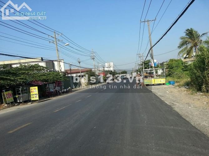 CẦN BÁN LÔ GÓC ĐƯỜNG TRẦN VĂN GIÀU, 135M2 GẦN BỆNH VIỆN CHỢ RẪY 2 THỔ CƯ 100%