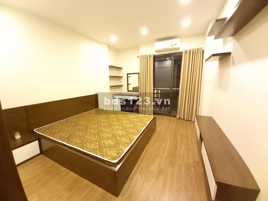 Bán Nhà Phố Lê Trọng Tấn kinh doanh ô tô chạy vòng quanh siêu hiếm đúc 5 tầng kiên cố