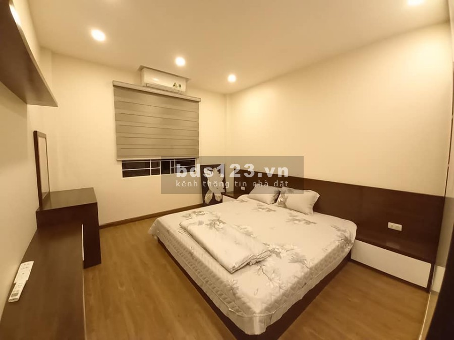 Bán Nhà Phố Lê Trọng Tấn kinh doanh ô tô chạy vòng quanh siêu hiếm đúc 5 tầng kiên cố