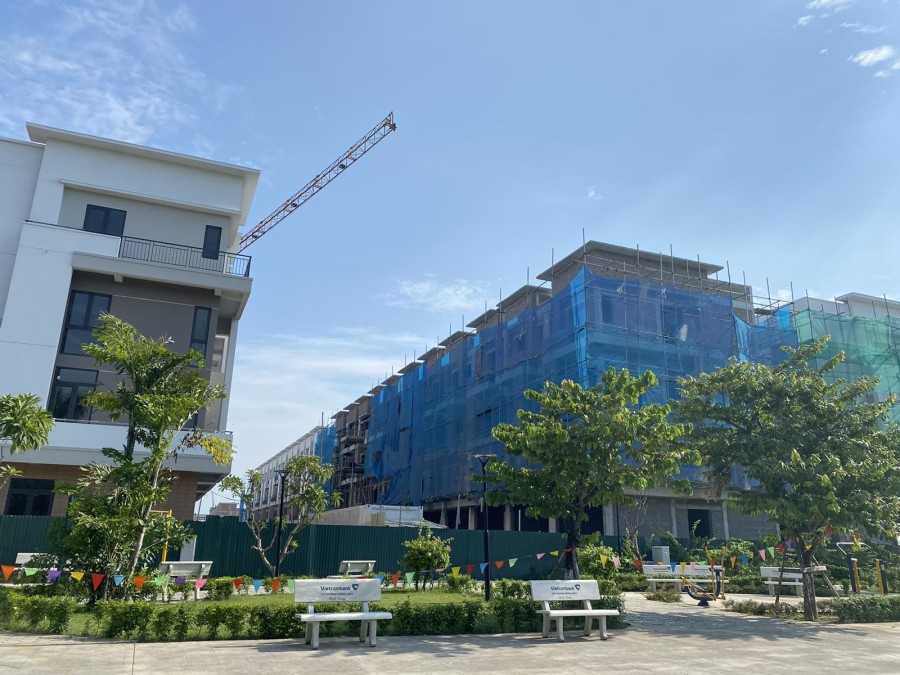 Bán căn ShopHouse Centa Diamond, Vsip Thành Phố Từ Sơn, sổ hồng lâu dài riêng từng nền