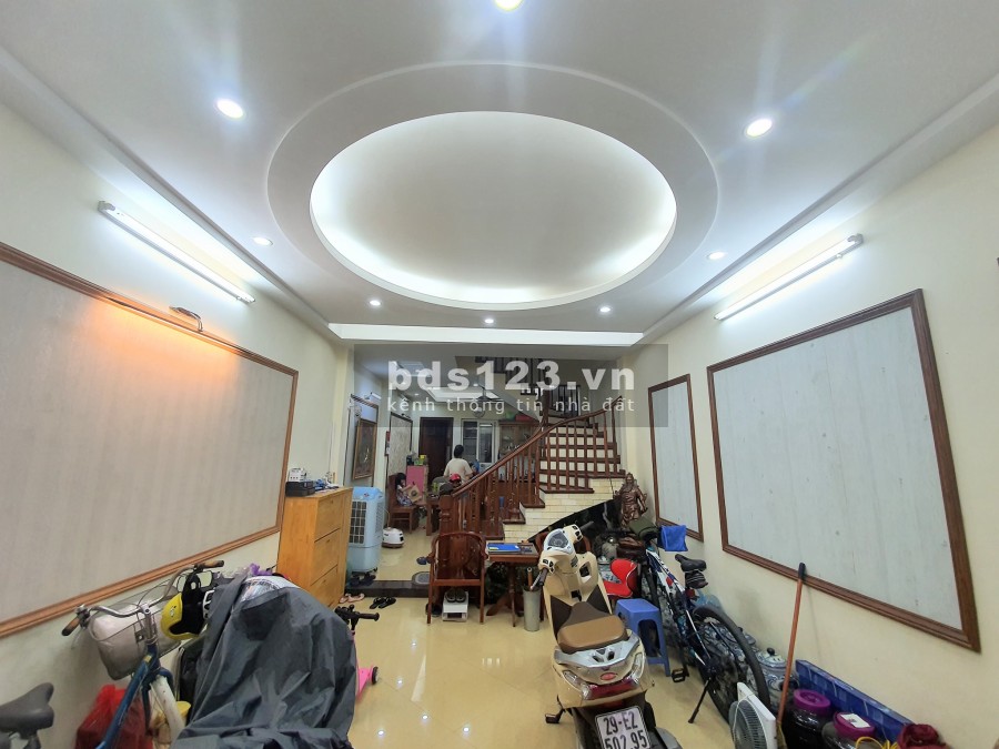 Bán nhà nguyên căn Văn Phú, ô tô tránh, giá rẻ bất ngờ, diện tích sử dụng 48m2, giá 4.6 tỷ
