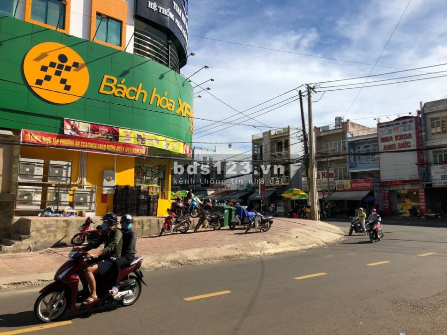 Bỏ phố về rừng tránh Covid. Bán lô đất thổ cư mặt tiền liên xã 5x22, ngay chợ củ lộc an vào