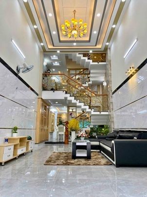 Kẹt NH Bán Nhà MTKD Phường Tân Định Quận 1 ngang 7m dài 23m giá chỉ 36 tỷ