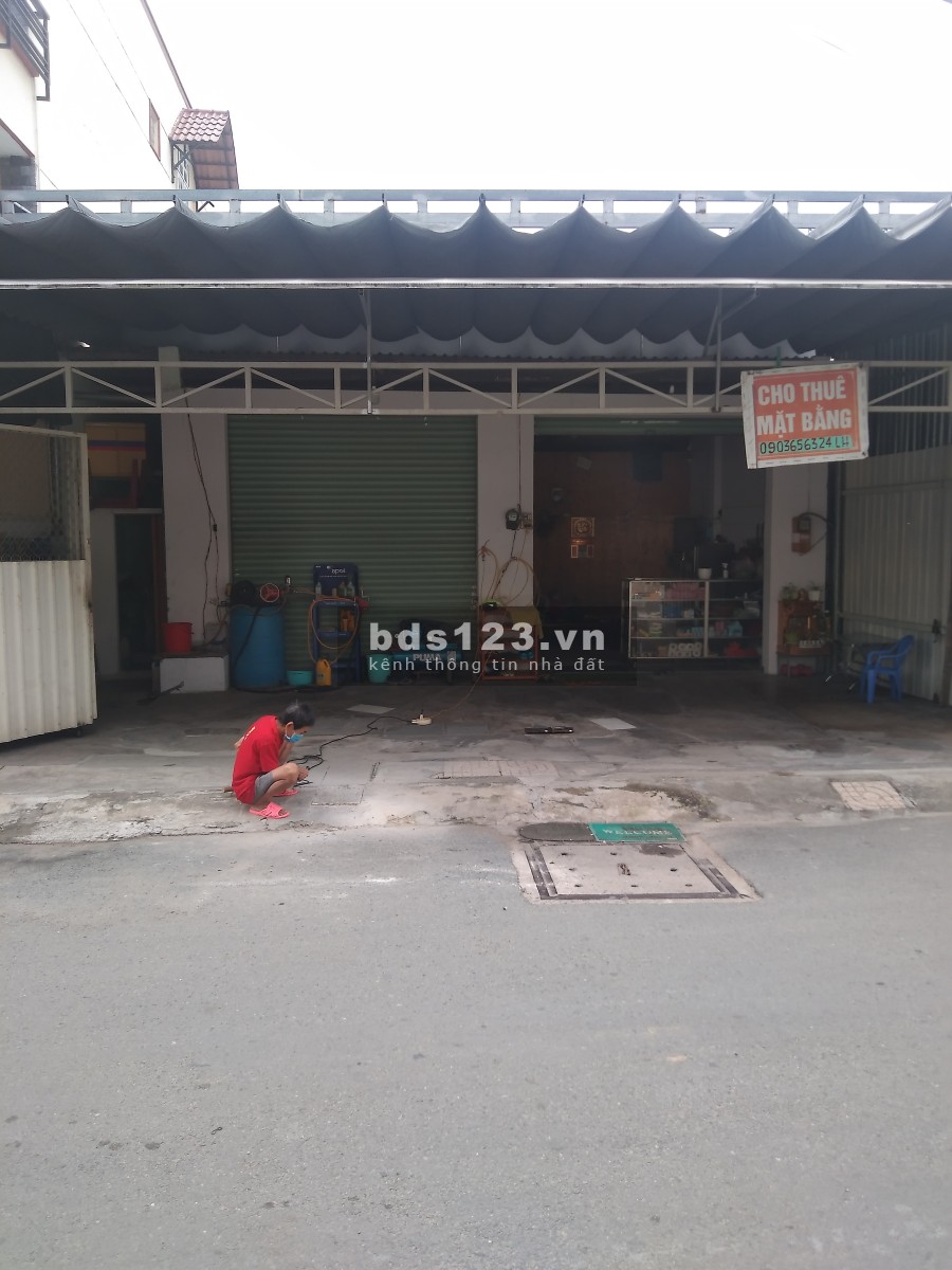 Cần cho thuê mặt bằng dài hạn ở quận 9 khu dân cư xe ra vào thoải mái, liên hệ 0903656324