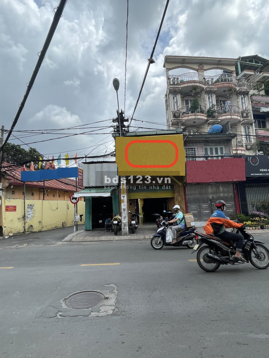 Mặt tiền Lô góc Lê Quang Định diện tích sử dụng 4x20m, 1 trệt, 1 lầu suốt giá 25 triệu/tháng