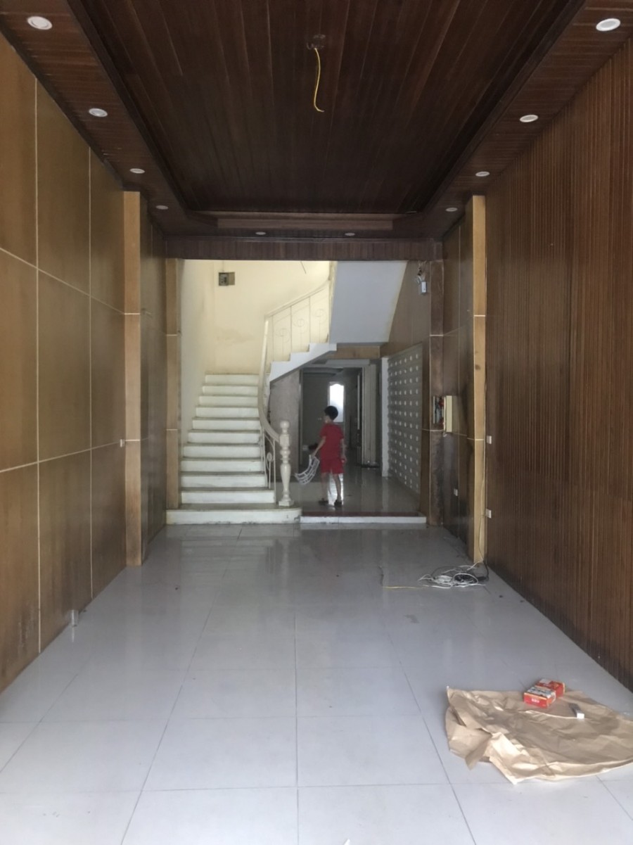 Cho thuê nhà nguyên căn mặt phố số 107 Triệu Việt Vương, Hai Bà Trưng, HN