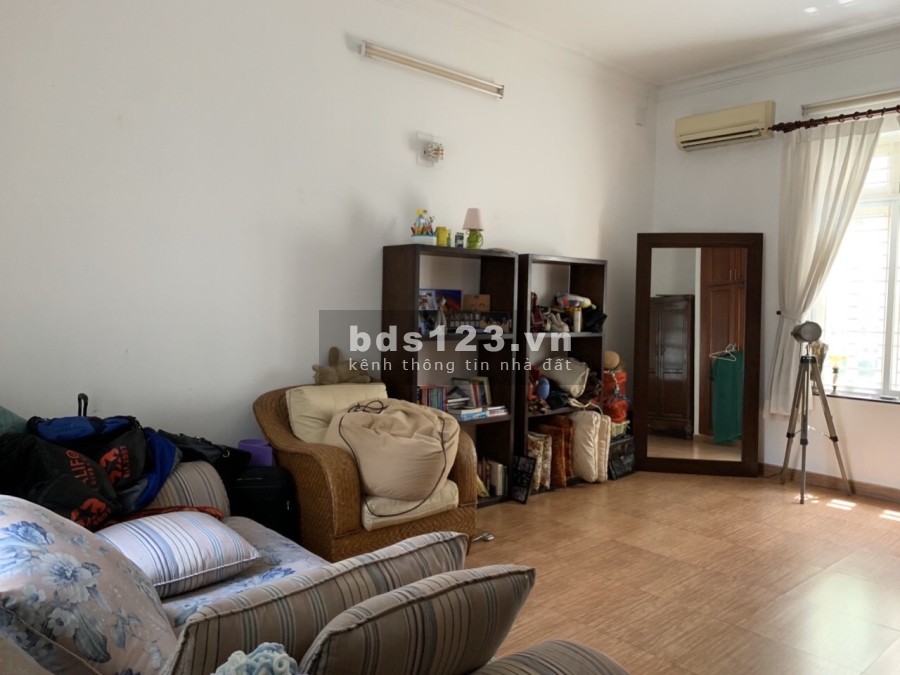 Cho thuê Villa 1 trệt 2 lầu diện tích sử dụng 12x25m phường Thảo Điền Quận 2 giá tốt