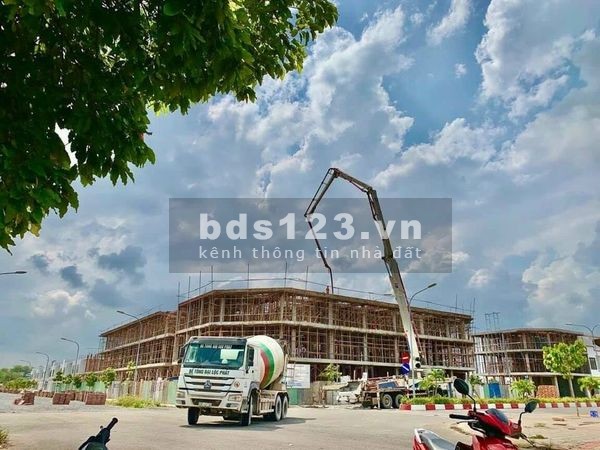 Bán nhà Bàu Xéo, 3.6 tỷ, SHR, 2 mt đường