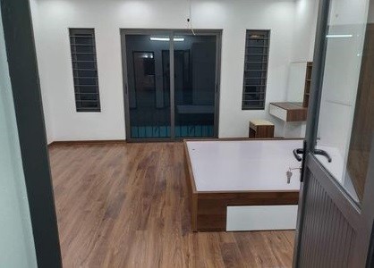 Bán Nhà khu Hoàng Quốc Việt, Quận Cầu Giấy diện tích 45m2 5 tầng giá 4.3 tỷ thương lượng