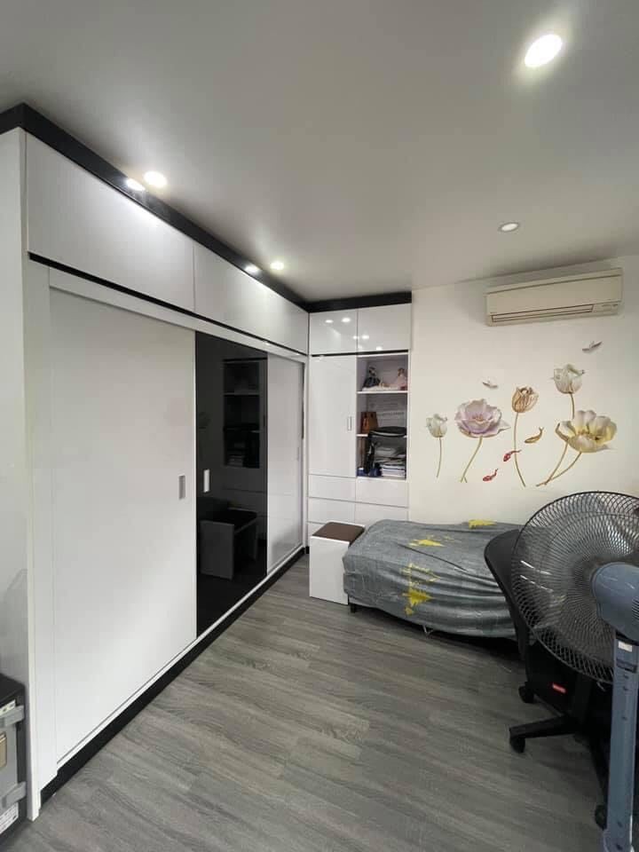 Bán nhà siêu phẩm hồ Ba Mẫu, ở đẳng cấp dt42m,2 gia chỉ 16 tỷ, liên hệ 0904122345
