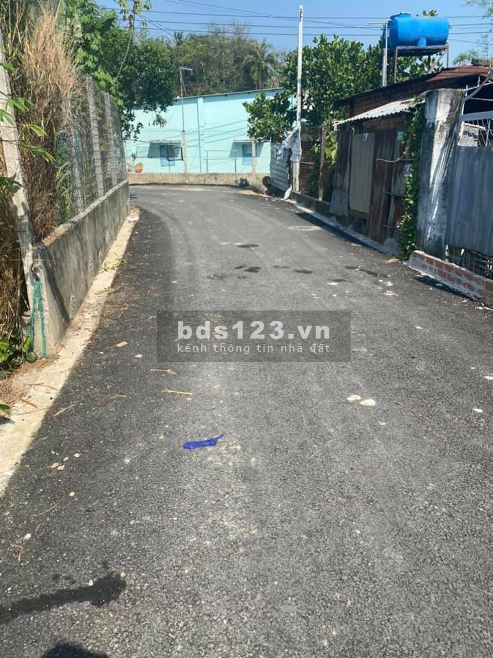 Bán đất tại Đường Tỉnh Lộ 13, Bến Cát, Bình Dương diện tích 300m2 giá 1.5 Tỷ