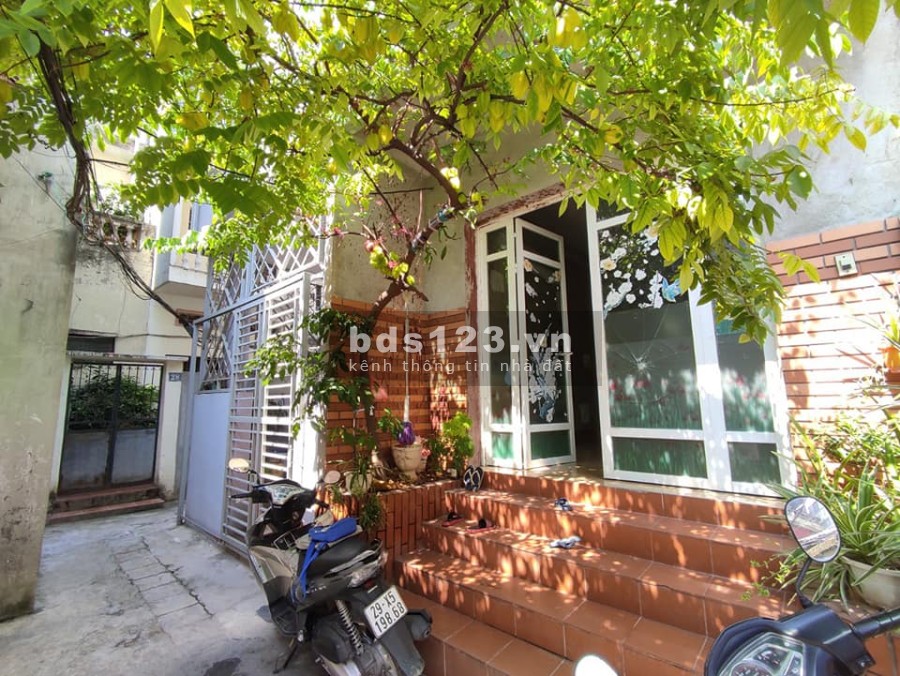Bán nhà nguyên căn đẹp 50M ra mặt đường Khâm Thiên, tiện ích ngập tràn sổ đỏ nở hậu